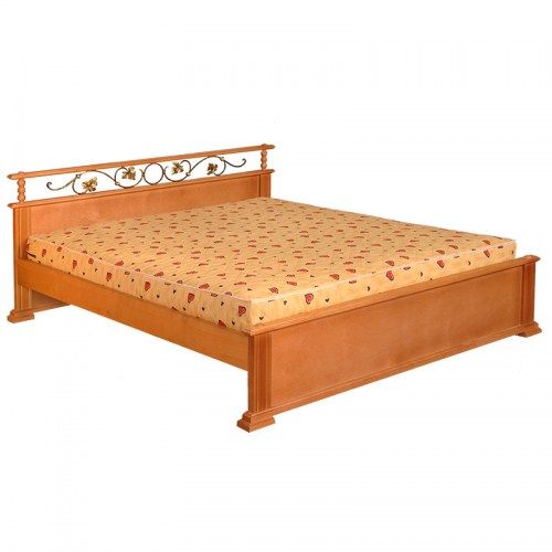 Кровать Ева с ковкой из массива